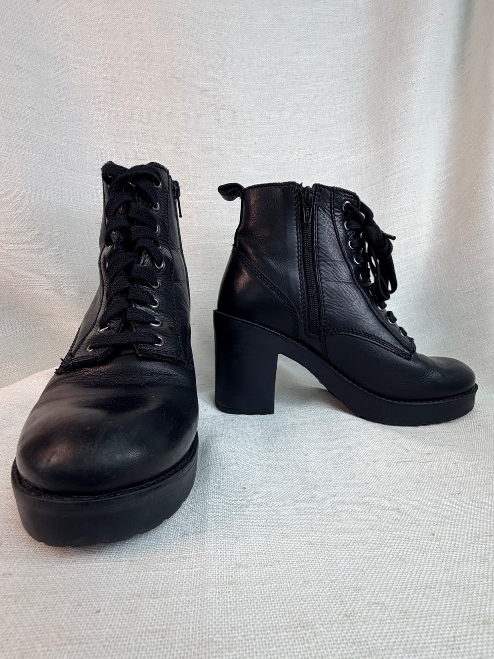 Steve Madden Mackelle Black Leather Platform Combat Boots Size 9